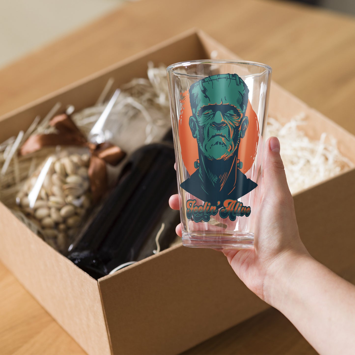 Feelin' Alive Shaker Pint Glass